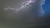 Featured photo: Lightning on high in Denton