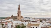 Campanarios que cantan al unísono y altas torres que distinguen a su paisaje: así es el pueblo más grande de Sevilla