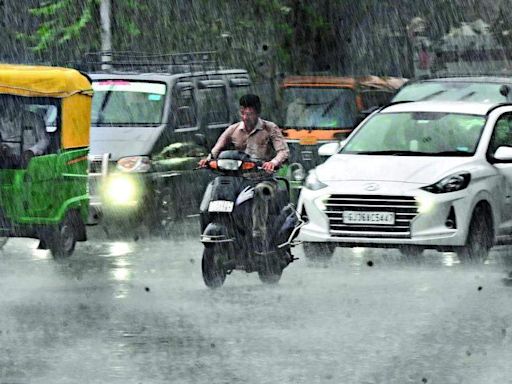 Mercury drops by 3°C, expect more showers till July 10 in Gurgaon | Gurgaon News - Times of India