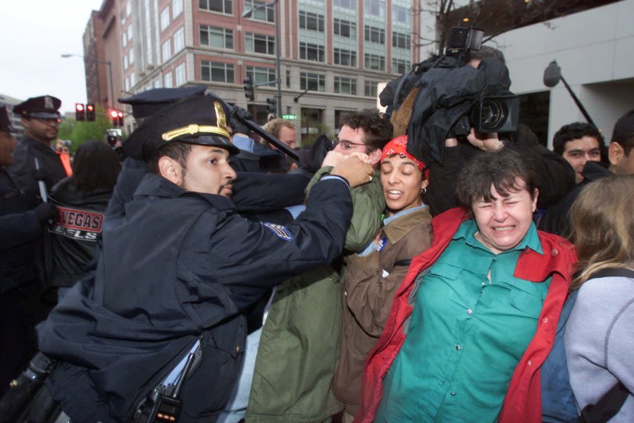 How DC police’s response to protests in the early 2000’s still impacts the force today