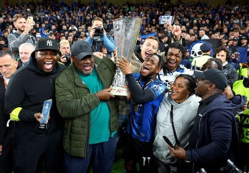 Ademola Lookman scores stunning hat-trick as Atalanta wins Europa League title to end Bayer Leverkusen's historic unbeaten run