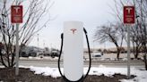 Chicago’s wind gusts expose how Elon Musk failed to design a Tesla for when it gets too cold