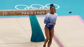 Simone Biles se quejó tras quedar sin medalla en la prueba de barra en París 2024 - El Diario NY