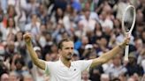 Sinner cae ante Medvedev en Wimbledon tras partido de altas y bajas