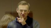 Navalny says he hates those who put Putin in power, but not the dictator himself