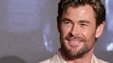 Chris Hemsworth dice que se identifica más con los personajes graciosos que con los héroes