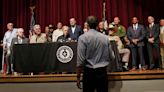 Beto O'Rourke interrupts Texas governor's press conference on shooting