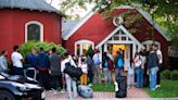 Report: Green-based charter flew immigrants from Florida to Martha's Vineyard