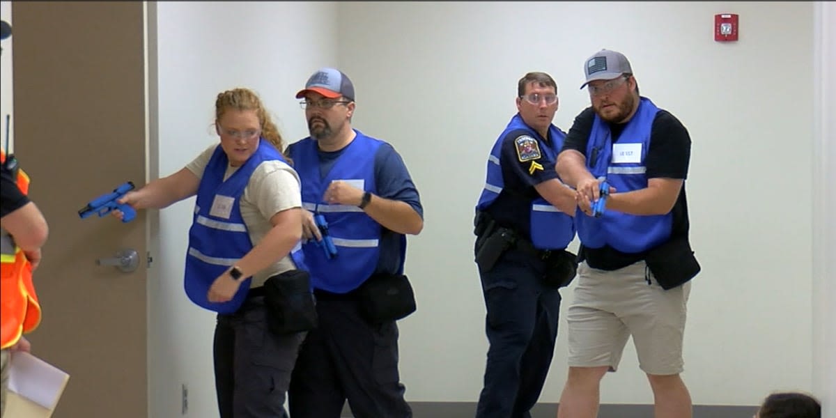 Calhoun County EMA hosts active shooter training for first responders