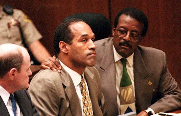 O.J. Simpson died from prostate cancer, not COVID-19 vaccine | Fact check