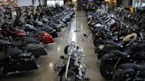 Harley-Davidson Beats on Pricier Bikes, Plans Share Buyback