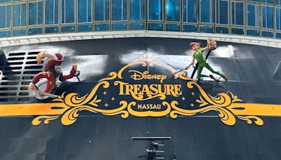 Disney Treasure's Stern Gets Special Finishing Touch