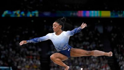 Simone Biles and Suni Lee fall in balance beam final and miss out on medals