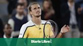 Zverev llega a su cuarta semifinal consecutiva en Roland Garros mientras avanza su juicio