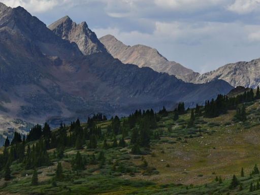 A look at 9 Colorado passes over the Continental Divide — and what to see on the drives