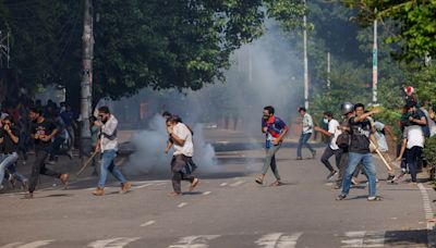 Bangladesh quota protesters call for nationwide shutdown amid clashes
