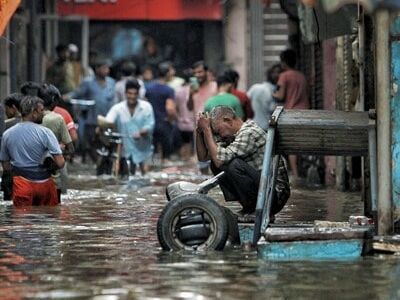 BJP blames AAP for Delhi's waterlogging woes, AAP faults central govt