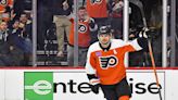As trade rumors ‘start flying,' Laughton reminding Flyers of his value