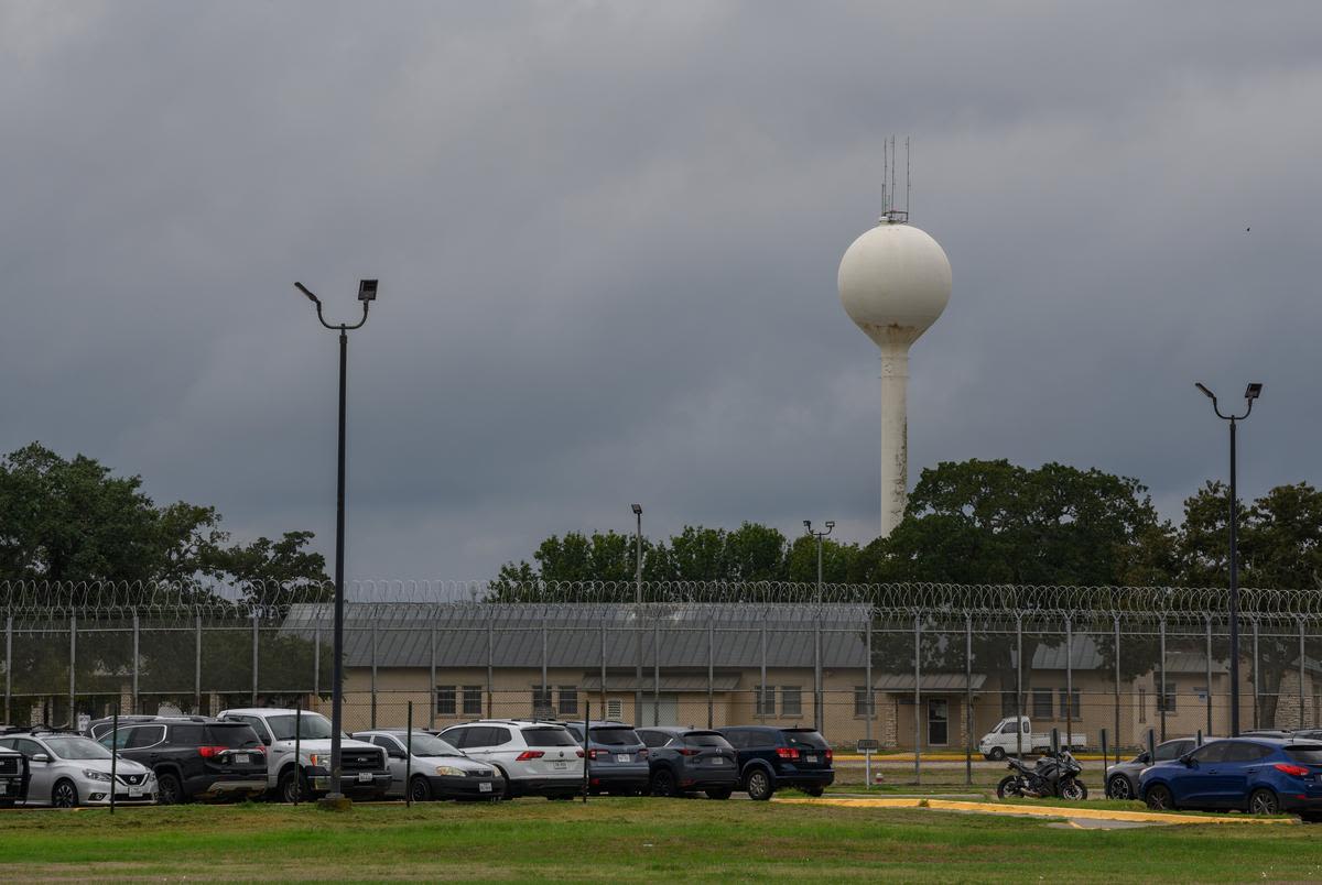 Justice Department finds Texas juvenile detention centers violated youth offenders’ rights