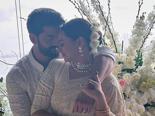 Huma Qureshi talks about Sonakshi Sinha's 'mad passionate love story' with Zaheer Iqbal, shares another wedding pic