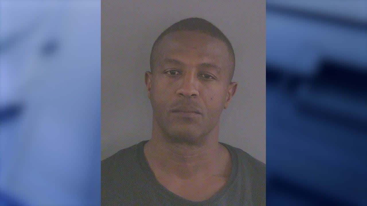 Florida man accused of stealing mattress from Walmart