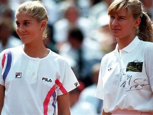 Tennis: Das Attentat auf ihre große Rivalin handelte Steffi Graf harte Vorwürfe ein