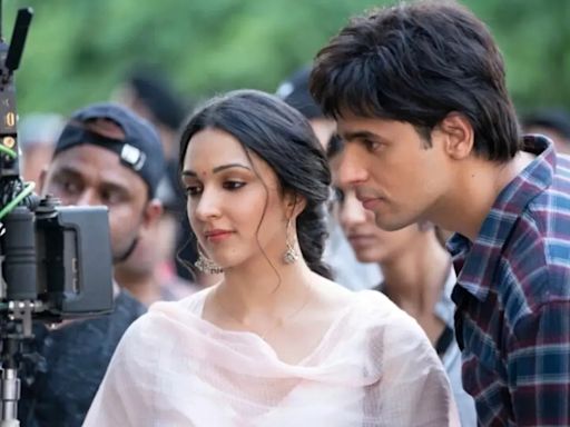 Sidharth Malhotra Has The Cutest Reaction As He Shares Shershaah Songs' Clip Ft Wifey Kiara Advani