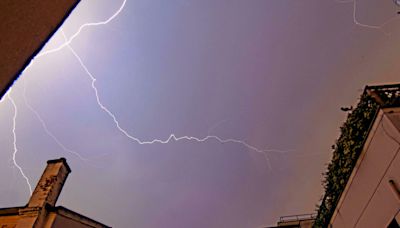 Orages et canicule : Météo-France étend ses vigilances orange, l'alerte persiste pour mercredi