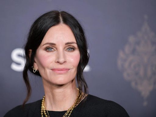 Courteney Cox celebrates 30th anniversary of 'Friends', says 'Monica Geller is alive and well'