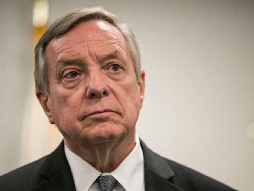 Sen. Dick Durbin can help reverse the decline of American press freedom