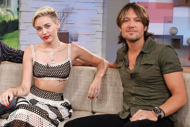 Keith Urban says Miley Cyrus sounds like 'an ashtray': 'And I mean that as a compliment'