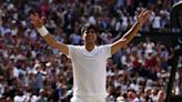 Paliza y título: Carlos Alcaraz superó a Novak Djokovic, y es el campeón de Wimbledon