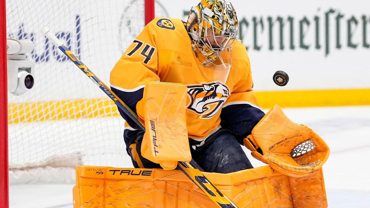 Predators, franchise goalie Juuse Saros agree to terms on an 8-year contract, AP source says