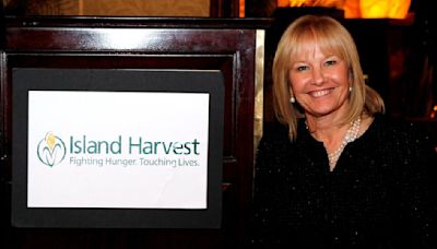 Linda Breitstone, founder of Island Harvest and 'bright star,' dies at 73