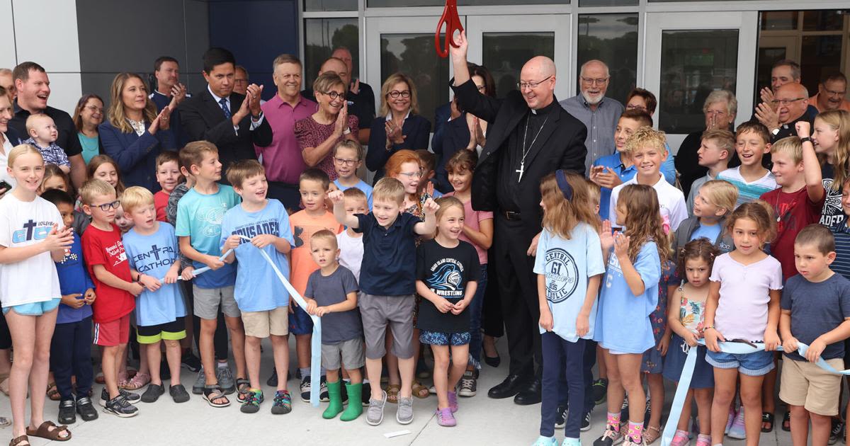 Grand Island Central Catholic opens doors to new elementary school