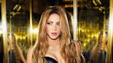 La canción que Shakira pensó en grabar con Maná, la banda la rechazó y terminó siendo uno de sus mayores éxitos