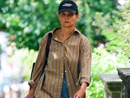 Forget Crop Tops—Katie Holmes Declares It's a Big Shirt Summer