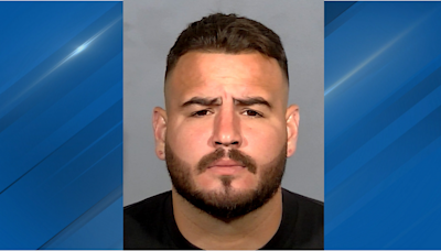 Arrest report: 911 call said neighbor exposed himself before deadly Summerlin shooting