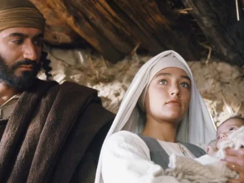 Jesus of Nazareth (1977) Season 1 Streaming: Watch & Stream Online via Peacock