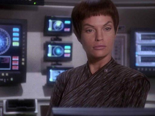 Star Trek: Enterprise – What Happened To T'Pol?