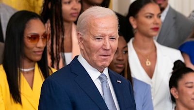 Alarmed Democrats flee Biden’s ailing brand in battleground states