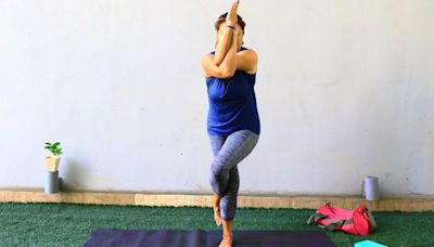 Garudasana: Health Benefits Of The Eagle Pose, How To Do It