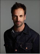 Jonny Lee Miller