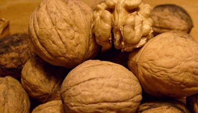 E. coli outbreak linked to organic walnuts sold in 19 states including Arizona