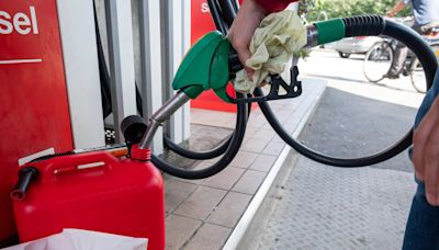 Get to know if it is safe to keep a container of fuel in your car