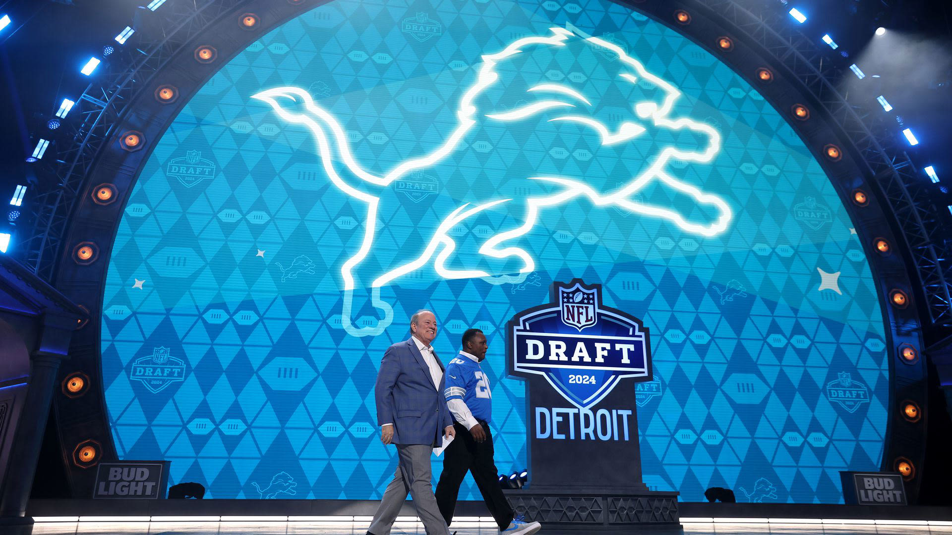 T.J. Hockenson trade results finalized: Here’s what Detroit Lions got