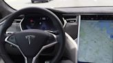 Así funciona el sistema de conducción autonóma de Tesla: ¿es seguro para los humanos?