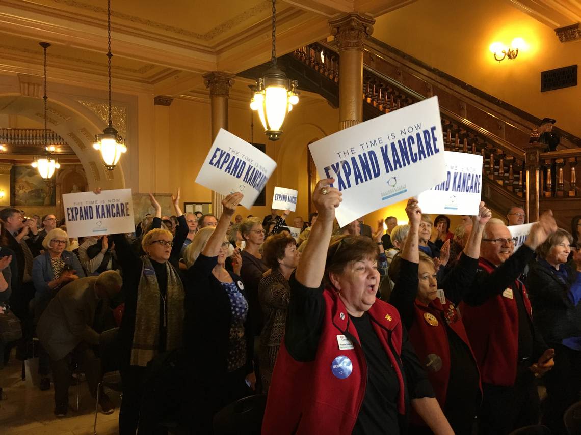 Kansas lawmakers fail in last-ditch effort to pass Medicaid expansion ahead of elections