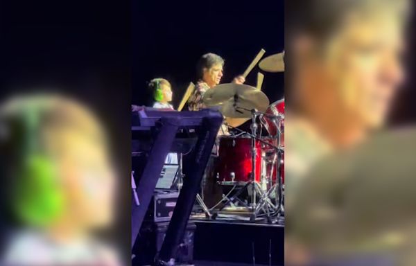 See John Stamos' 6-year-old son Billy play drums during The Beach Boys concert