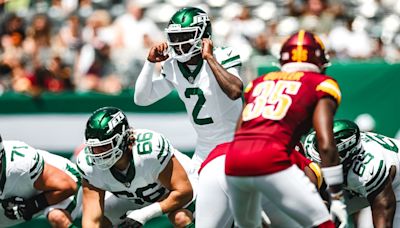 Tyrod Taylor Makes His Debut as the Jets' Starting QB vs. Commanders